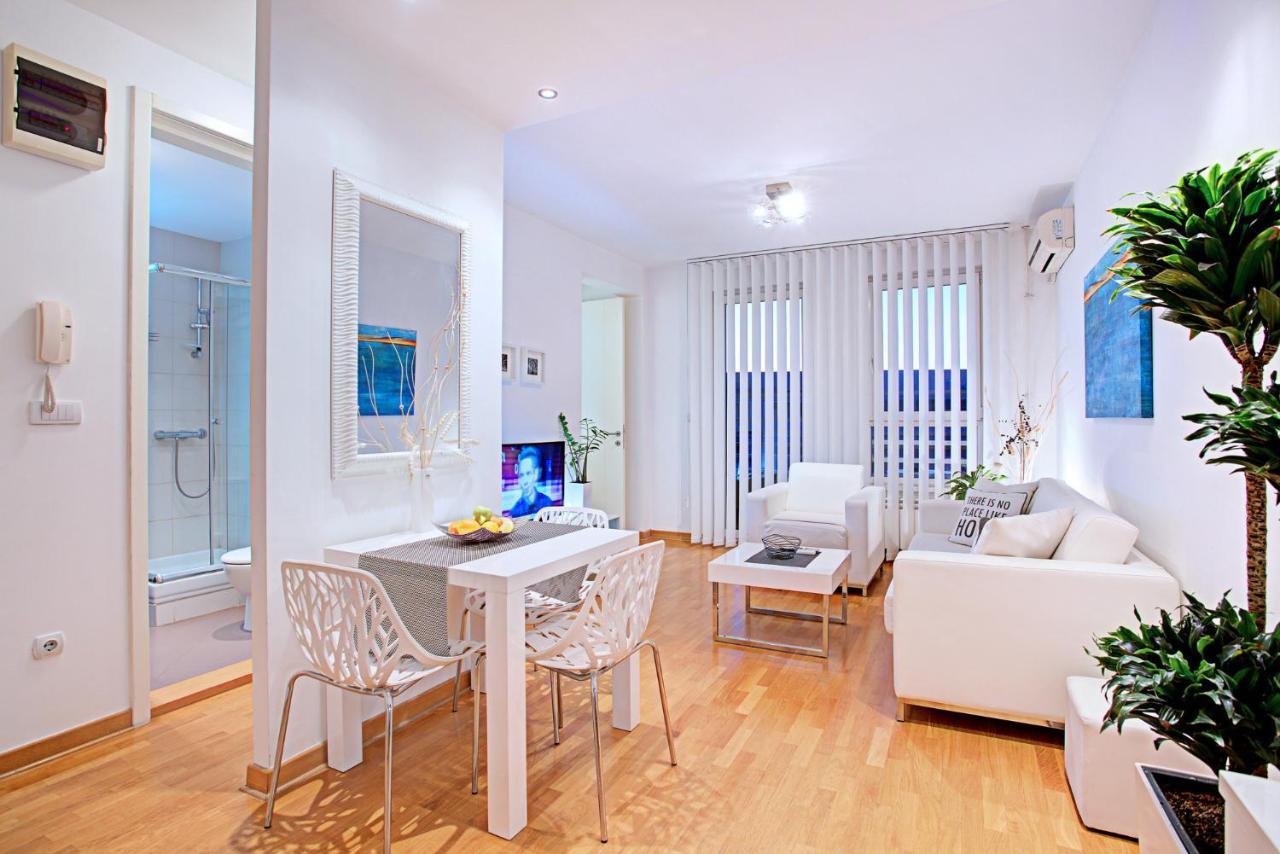 Belville Luxury Apartment Beograd Eksteriør bilde